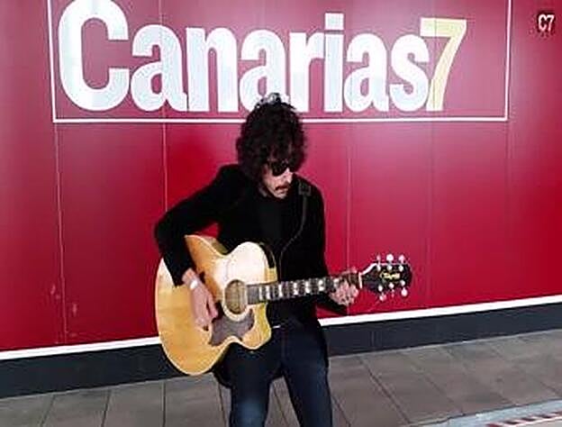 Said Muti nos presenta 'De Tripas Rock ‘N’ Roll'