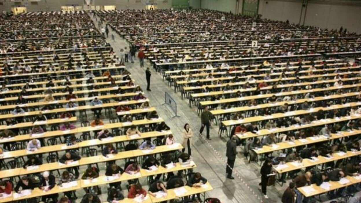 18.396 personas se presentan a la OPE de Sanidad