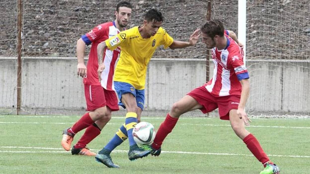 El Villa y el filial inician su camino hacia Segunda B