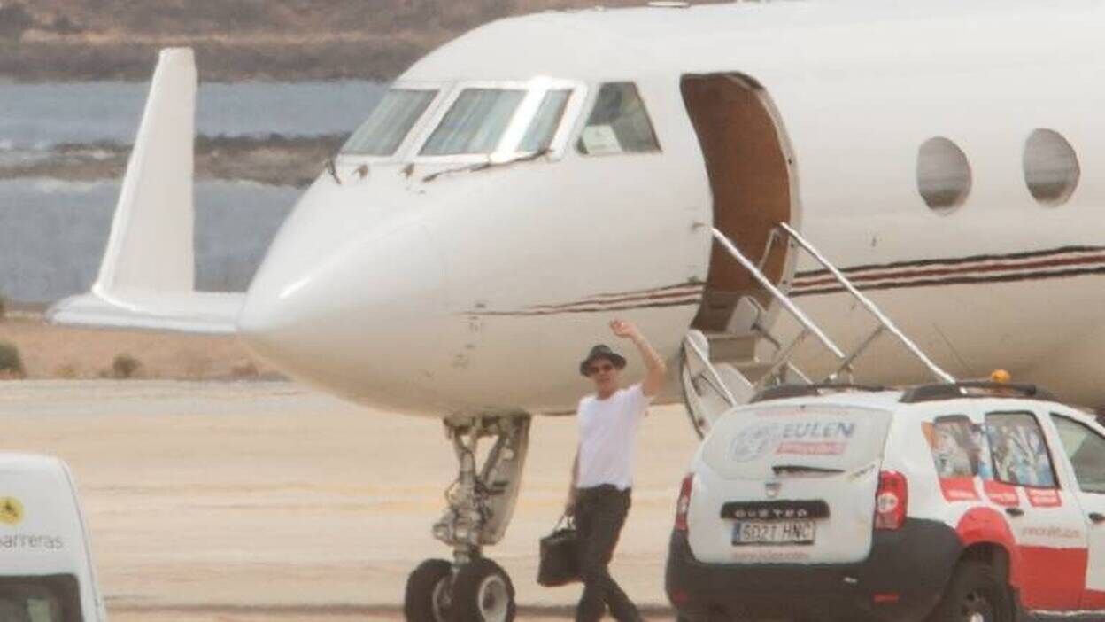Brad Pitt se despide de Fuerteventura