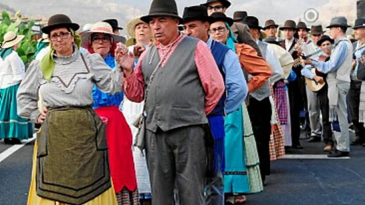 Mogán celebra la romería ofrenda a San Antonio El Chico