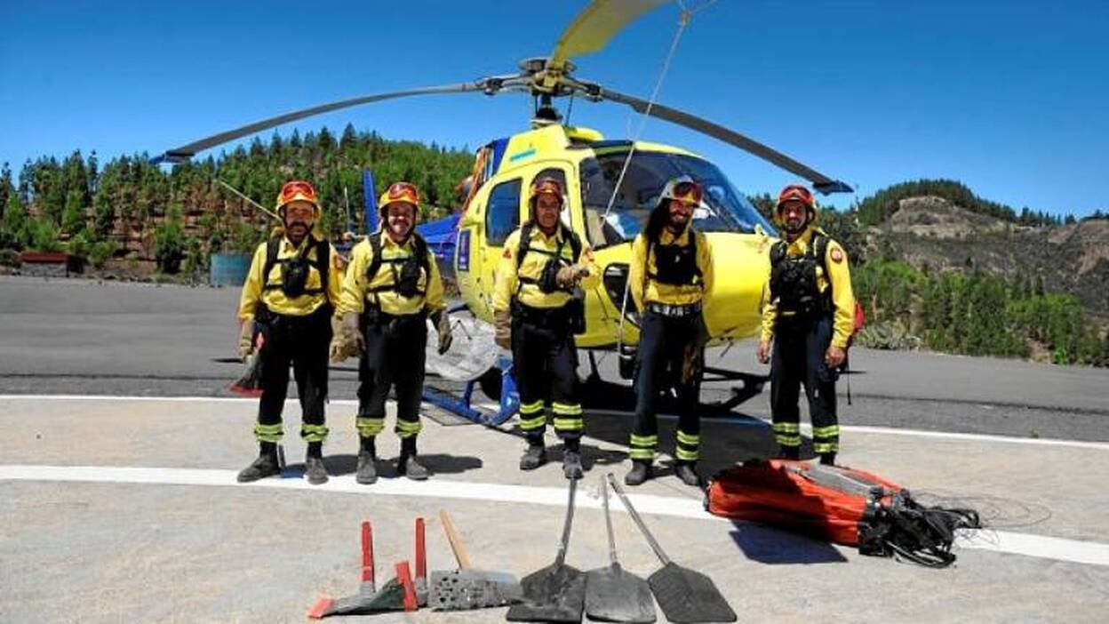 Los 2 helicópteros del Cabildo para luchar contra el fuego, inoperativos