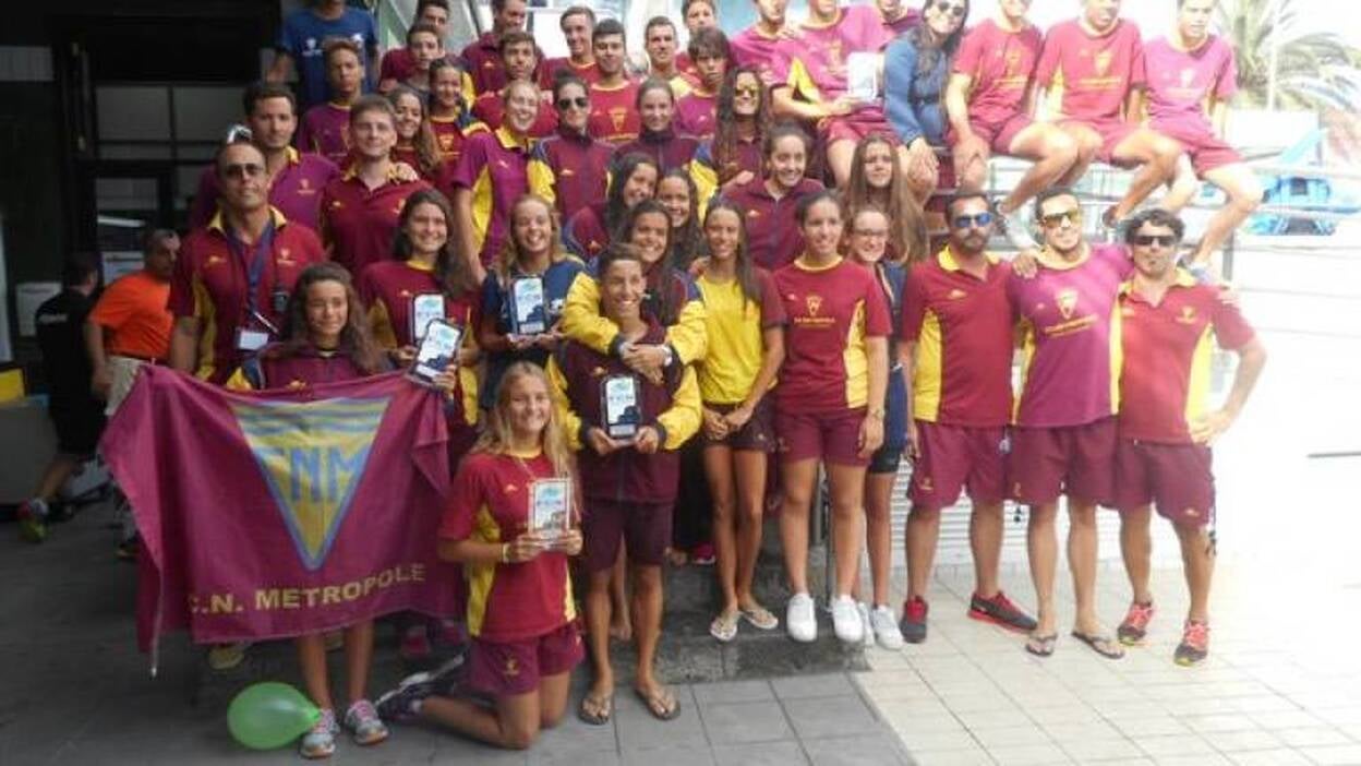 El Metropole gana con autoridad