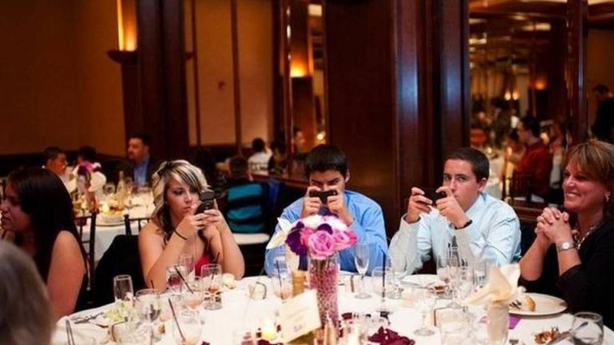 ¿Cómo afectan los móviles a nuestras relaciones?