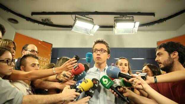 Errejón confía en que el PSOE mantenga el no pese a los que piden se haga &quot;harakiri&quot;