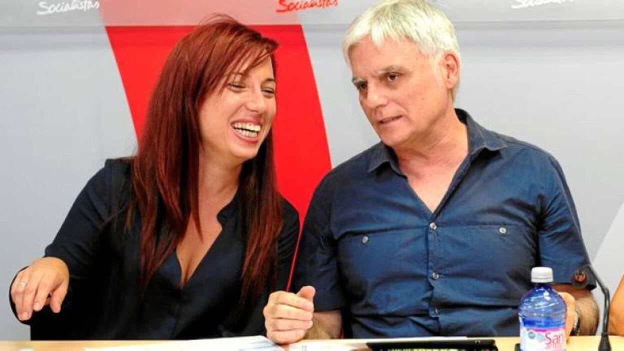 La crispación crece en el PSOE tras la declaración 'fantasma'