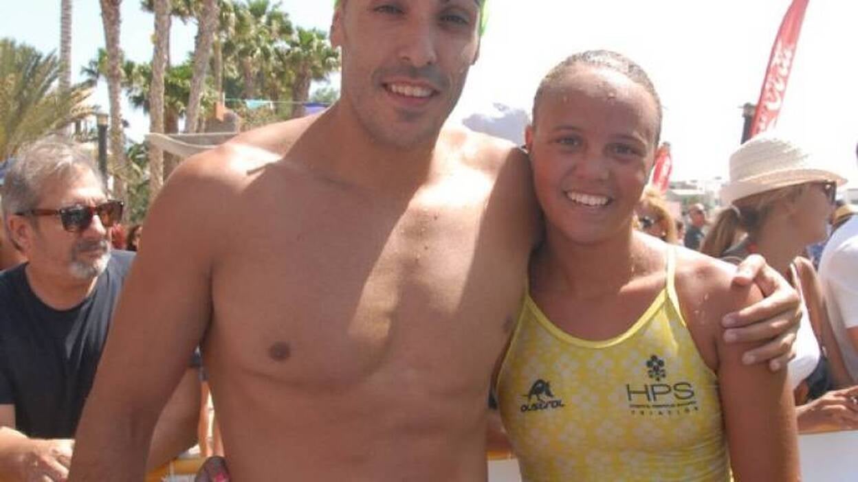 Sánchez y Navarro se imponen en Arinaga