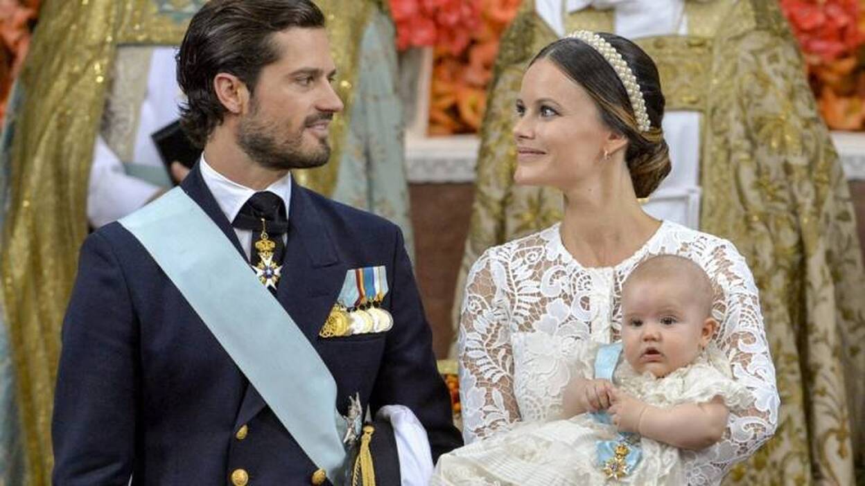 Bautizado el príncipe Alejandro