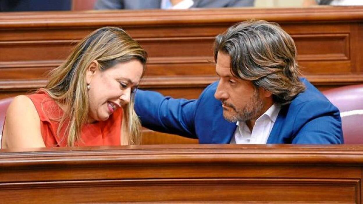 El respaldo a la ley turística abre otra brecha en el PSOE