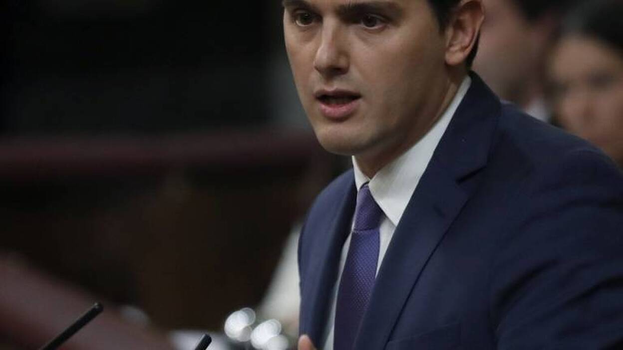 Rivera a Rajoy: "Si cumple las exigencias de C's la legislatura saldrá bien"