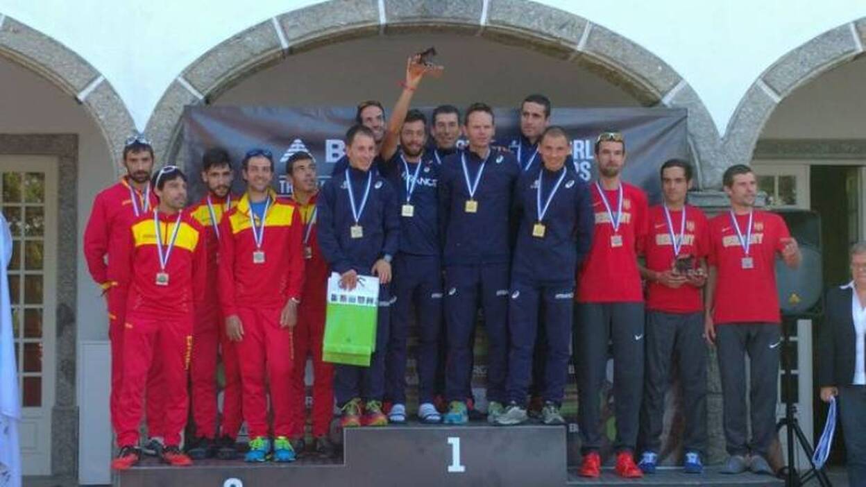 Yeray Durán se cuelga la medalla de plata