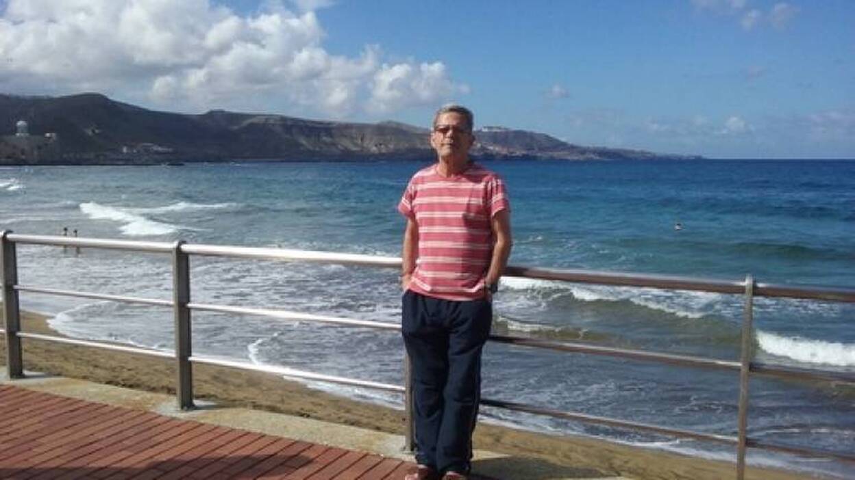 José Miguel Junco Ezquerra: «Ser poeta es una enfermedad»