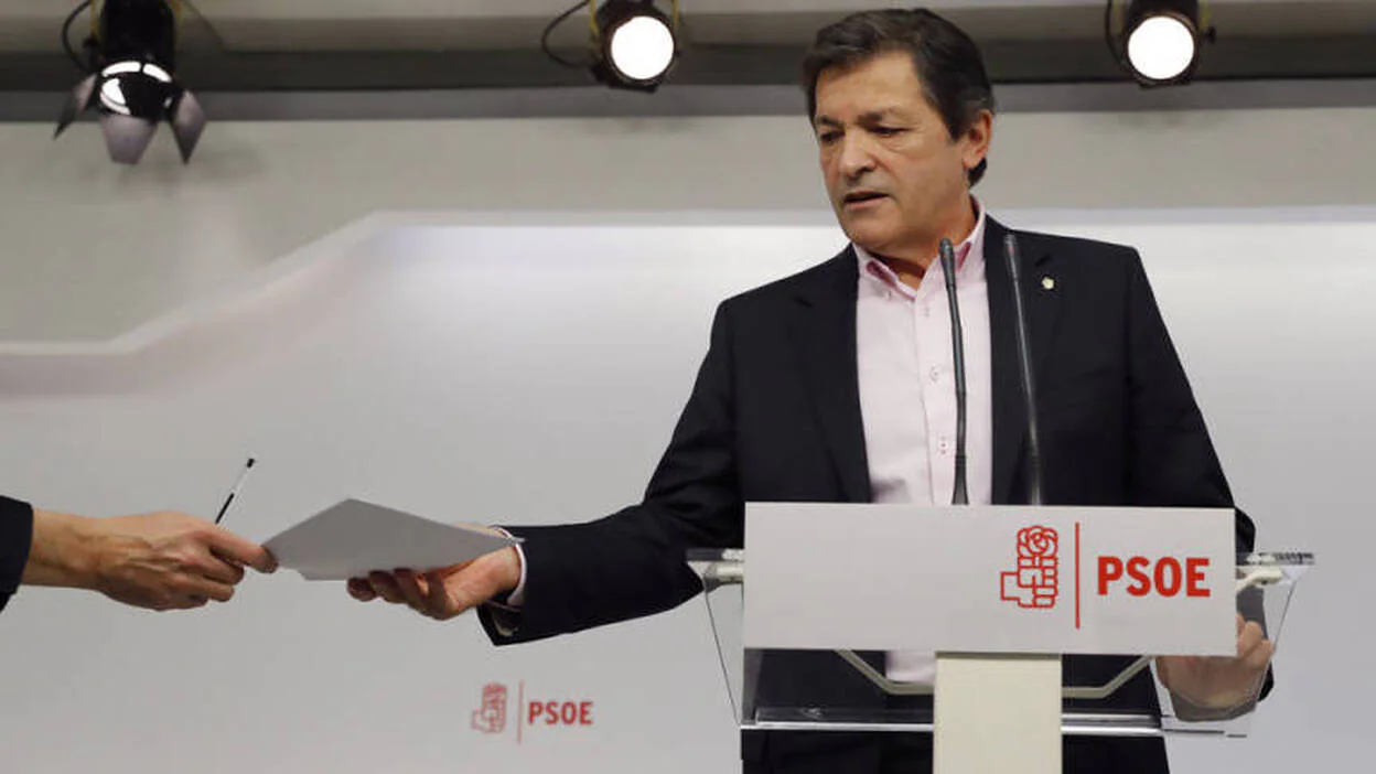 El PSOE abre la puerta a facilitar el techo de gasto pero no los presupuestos