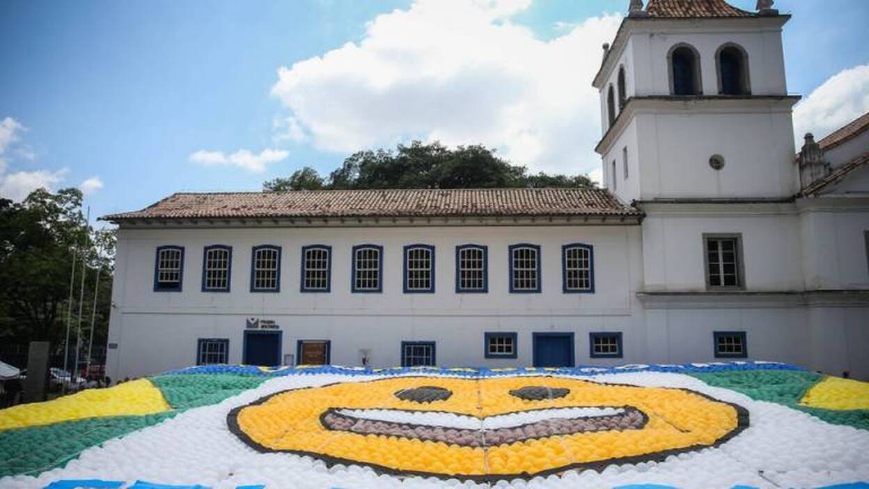 50.000 globos para despedir el 2016