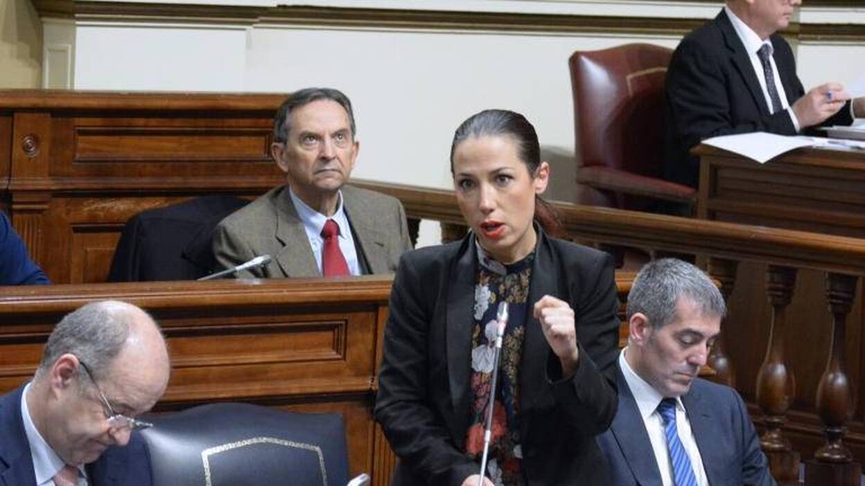 PSC y PP dialogan pero sin avanzar hacia la censura