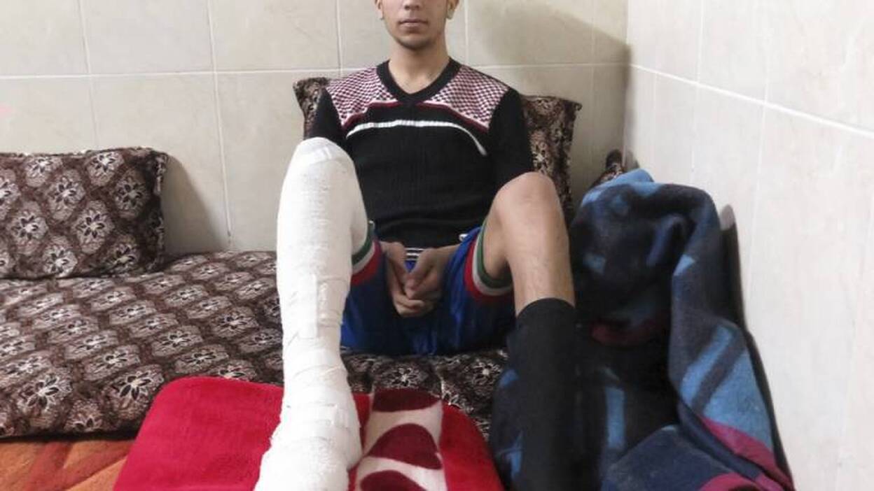 Un joven herido por un mortero: "huid de Mosul aunque sea peligroso"