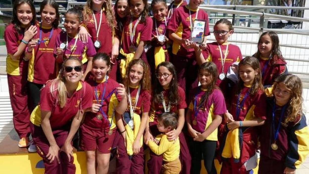 El CN Metropole reina en la competición regional