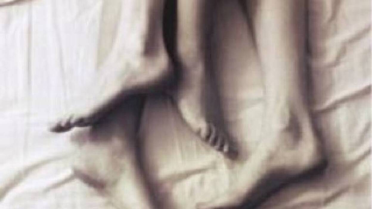 Multada con 150 euros por "ruidos de cama"