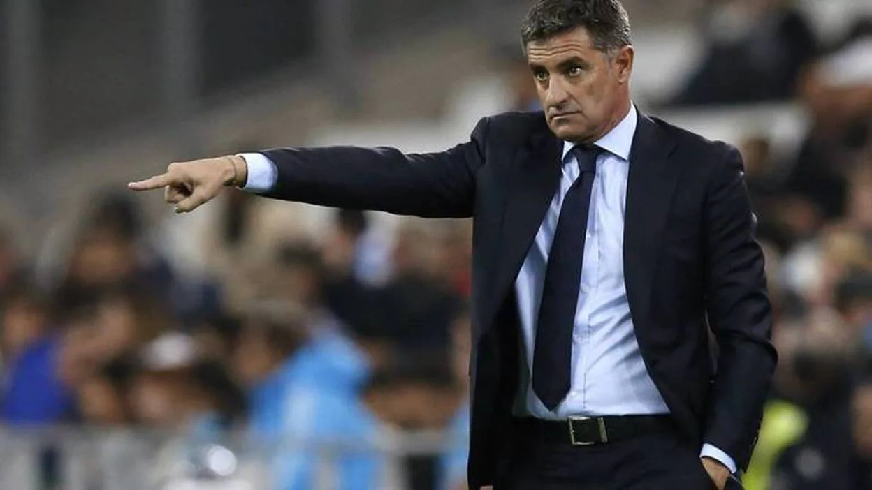 Míchel, nuevo entrenador del Málaga lo que resta de temporada y una más