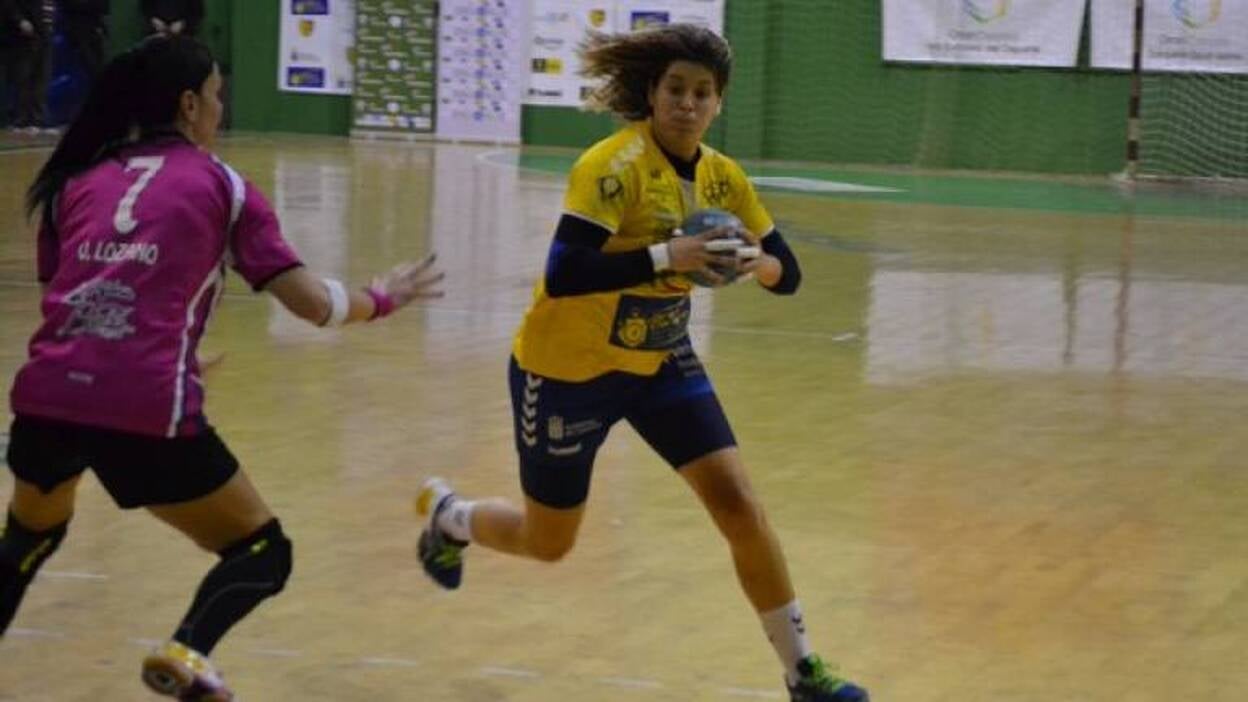 El Rocasa cumple en su partido aplazado