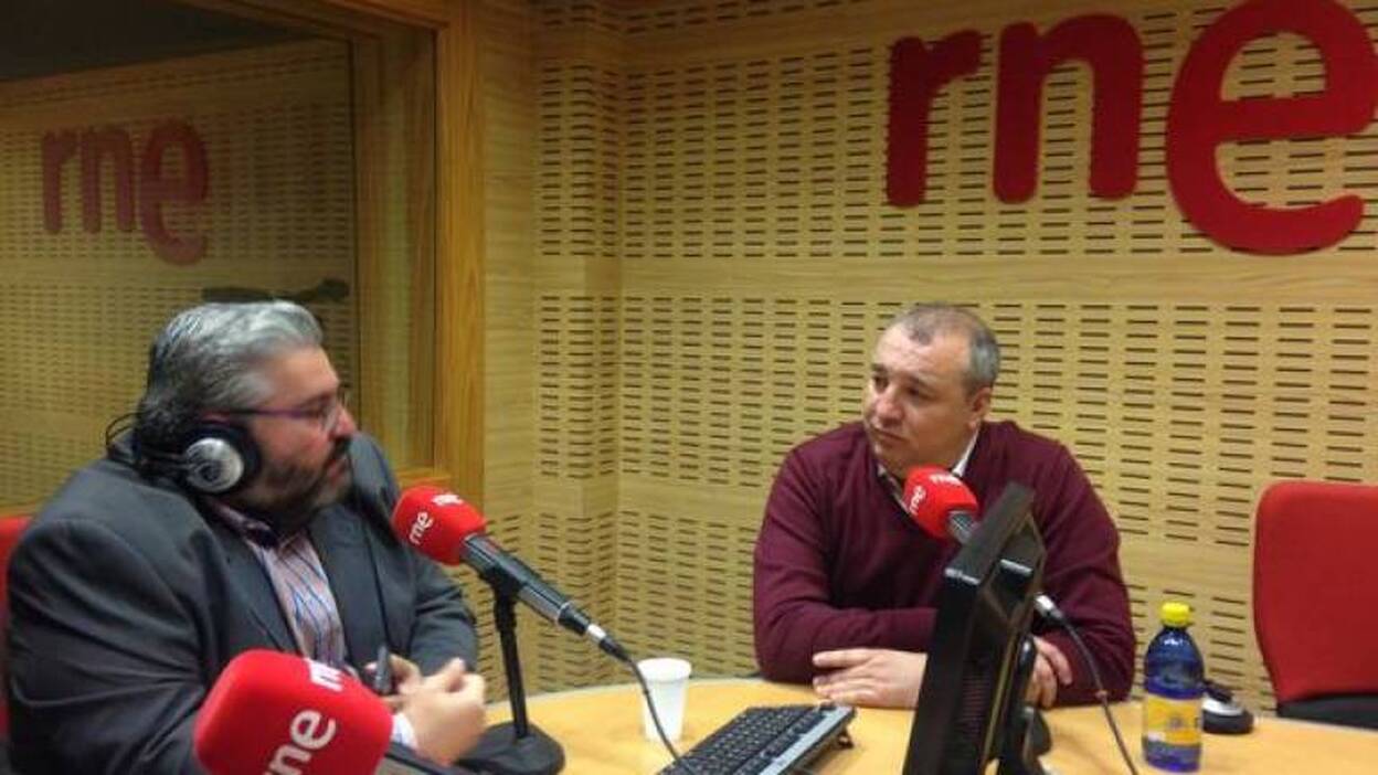 Ramírez: "Si impera la cordura, Setién seguirá con nosotros"