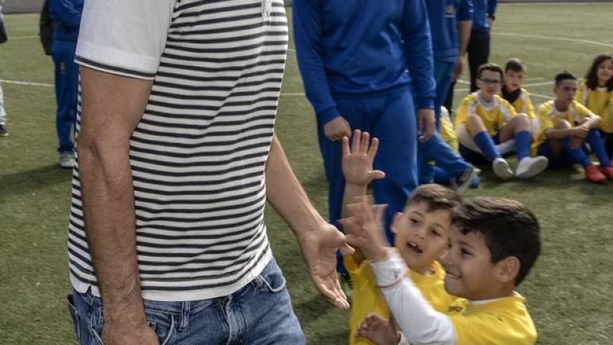 Confirmado: Valerón estará en el cuerpo técnico