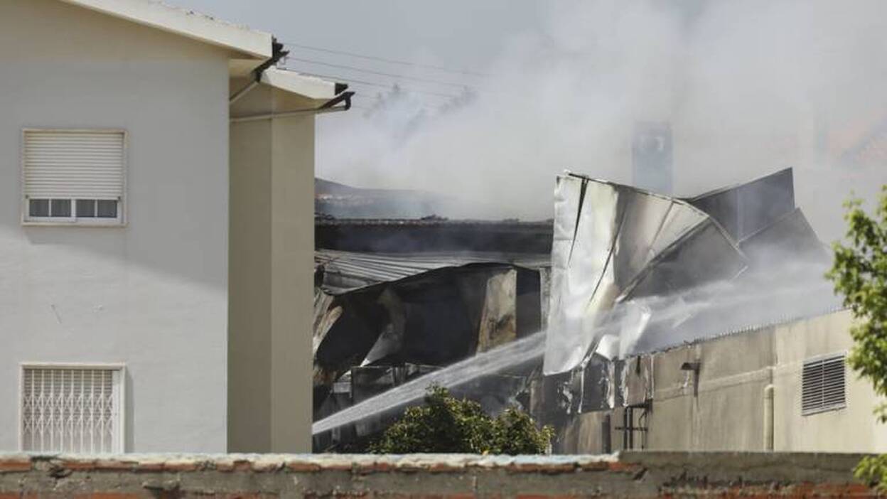 Al menos cinco muertos al estrellarse una avioneta cerca de Estoril