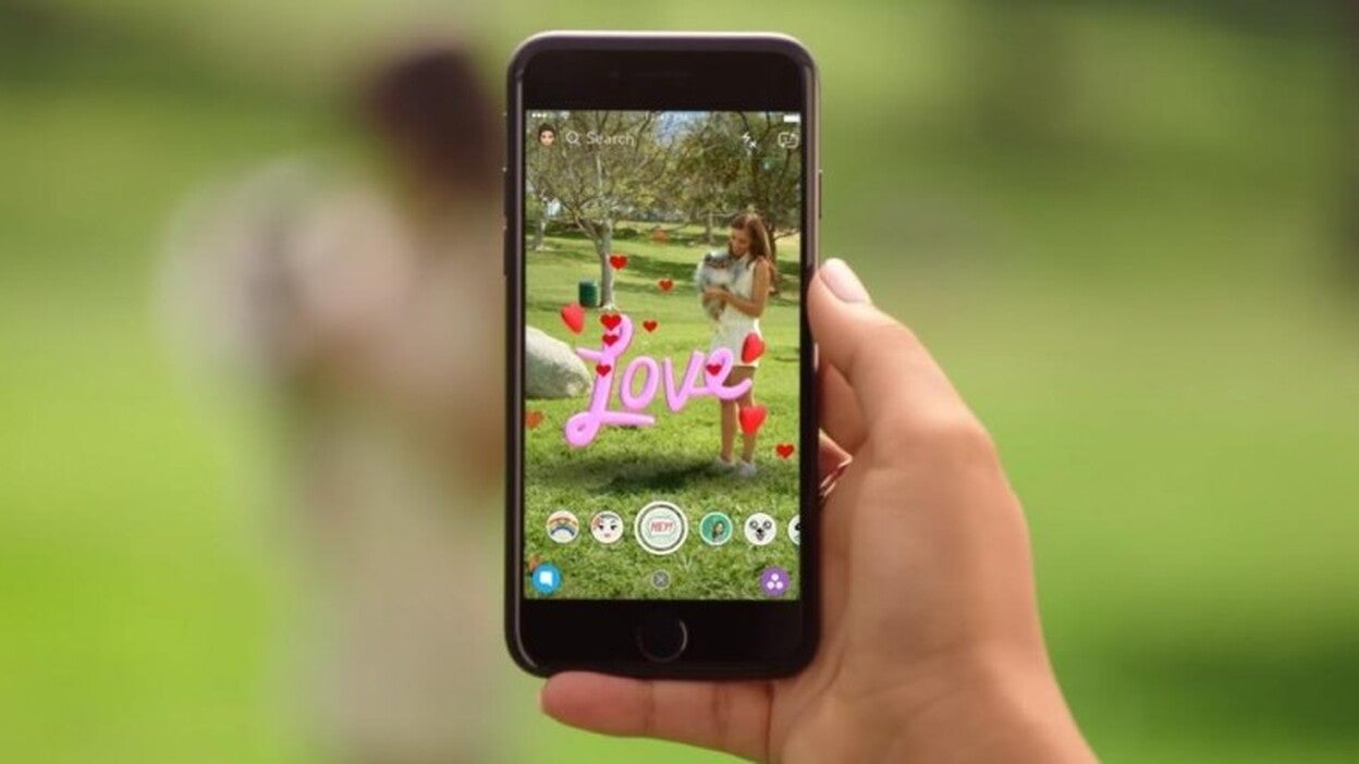 Snapchat lanza World Lenses