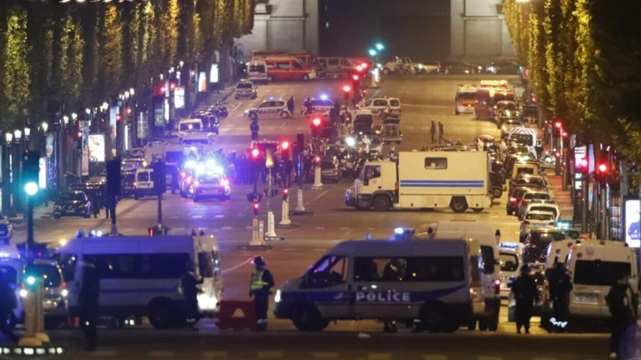 Estado Islámico asume la autoría del ataque en los Campos Elíseos de París