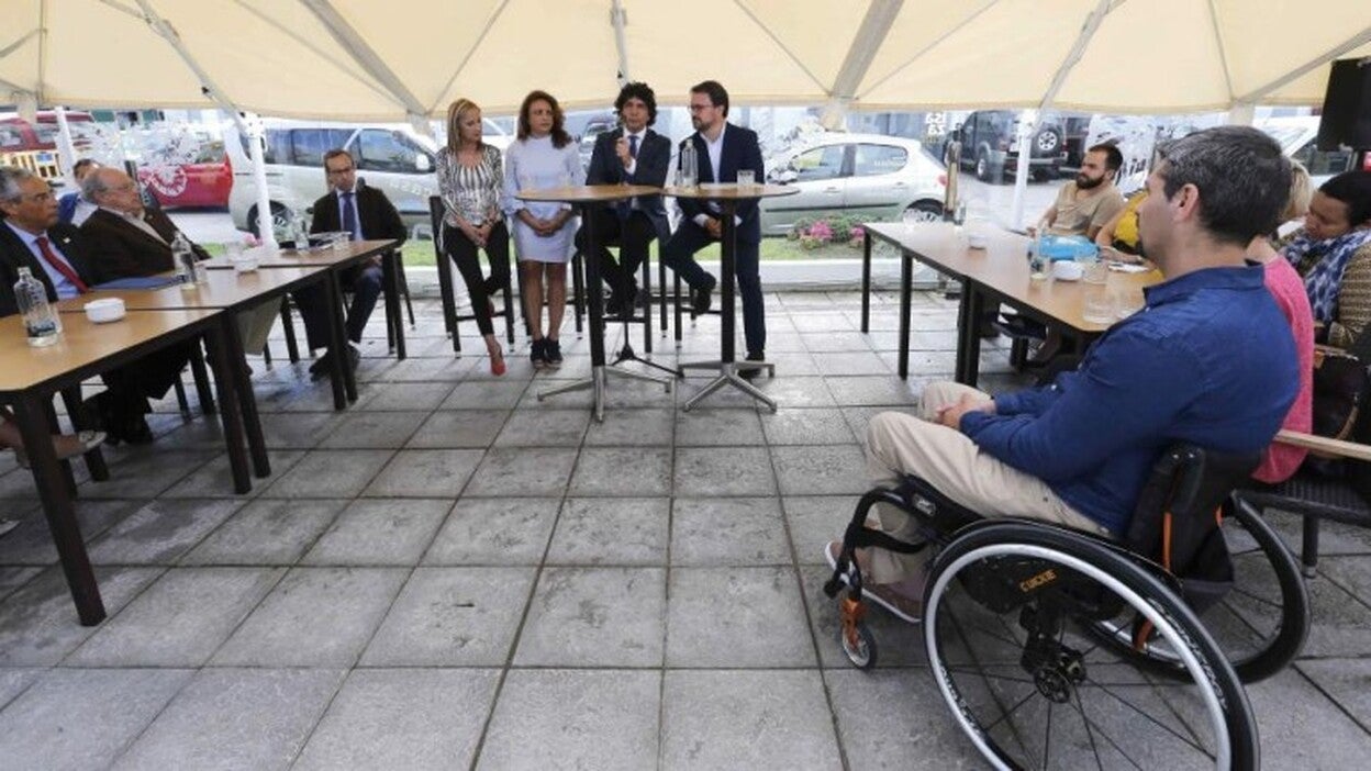 Canarias estudia implantar un nuevo modelo de dependencia