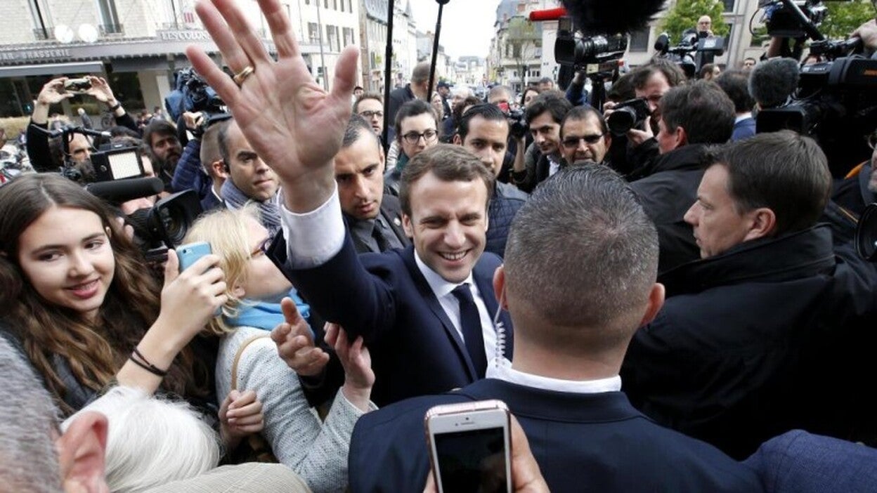 El equipo de Macron denuncia un “pirateo masivo” de documentos