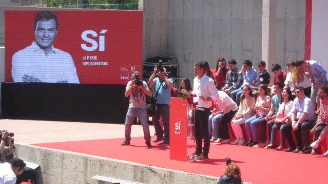 El PP pierde fuelle y el PSOE vuelve a ser segunda fuerza política