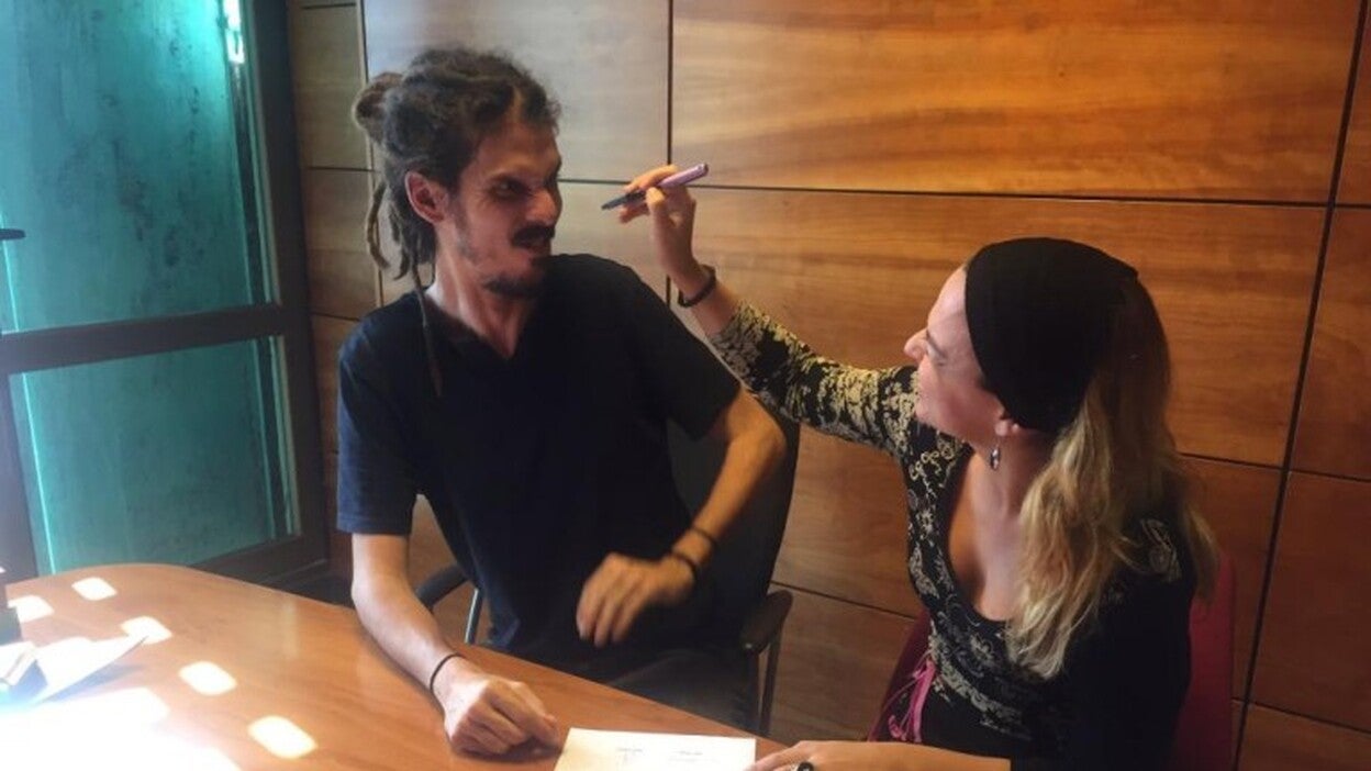 Rodríguez gana protagonismo en las primarias de Podemos