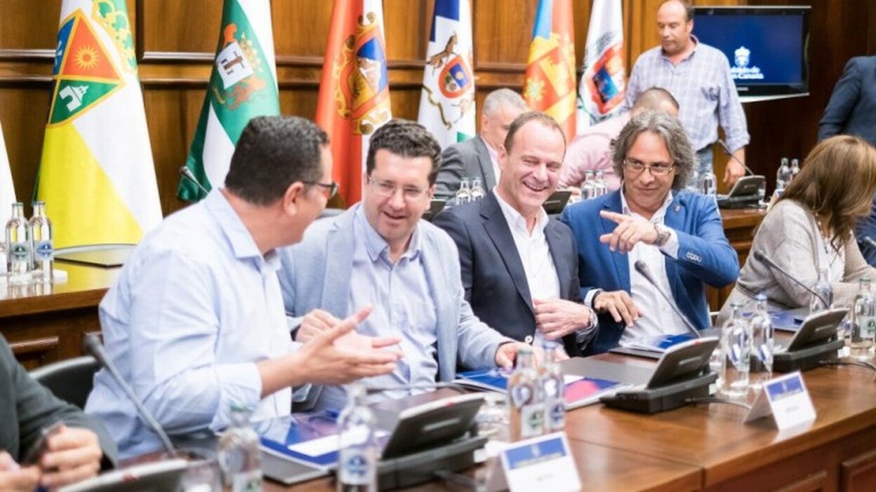 Luz verde a las 181 obras del Fdcan 2017 del Cabildo y 18 municipios