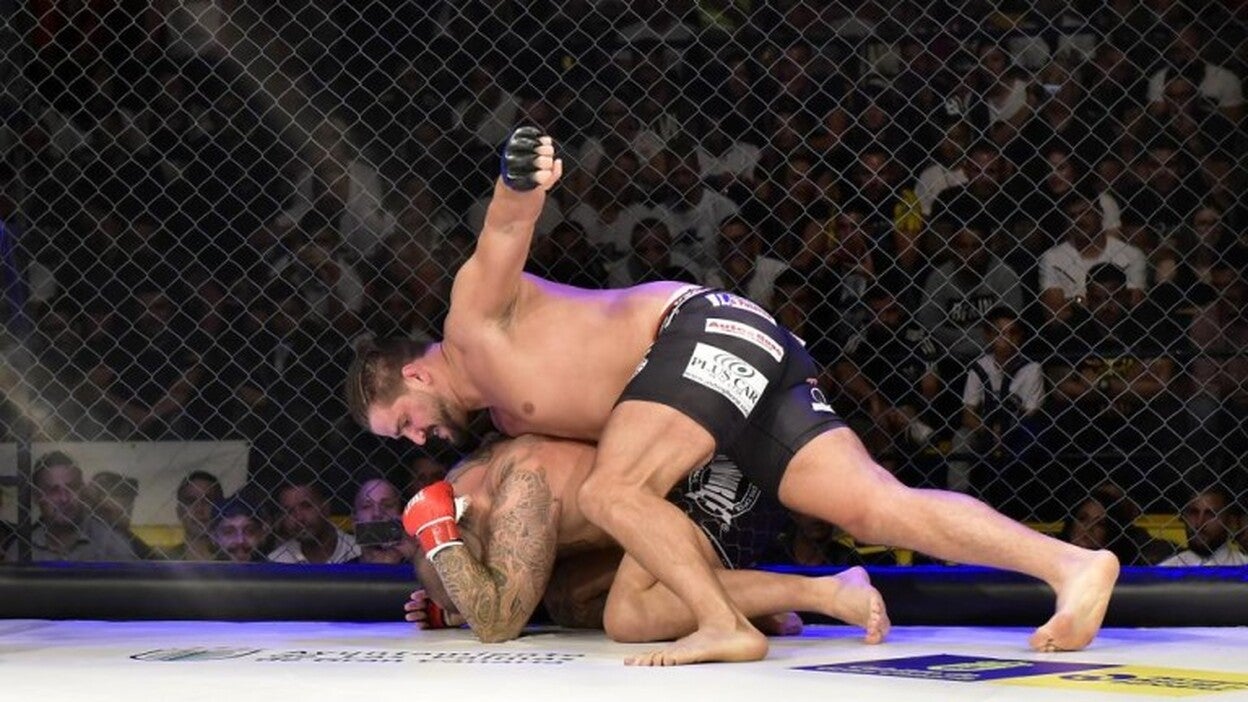 Rodney Wallace, rival de Juan Espino en Bolivia