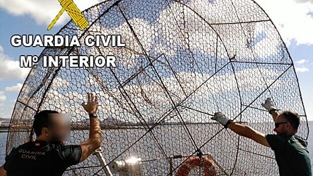 Intervienen cinco nasas ilegales en Arrecife