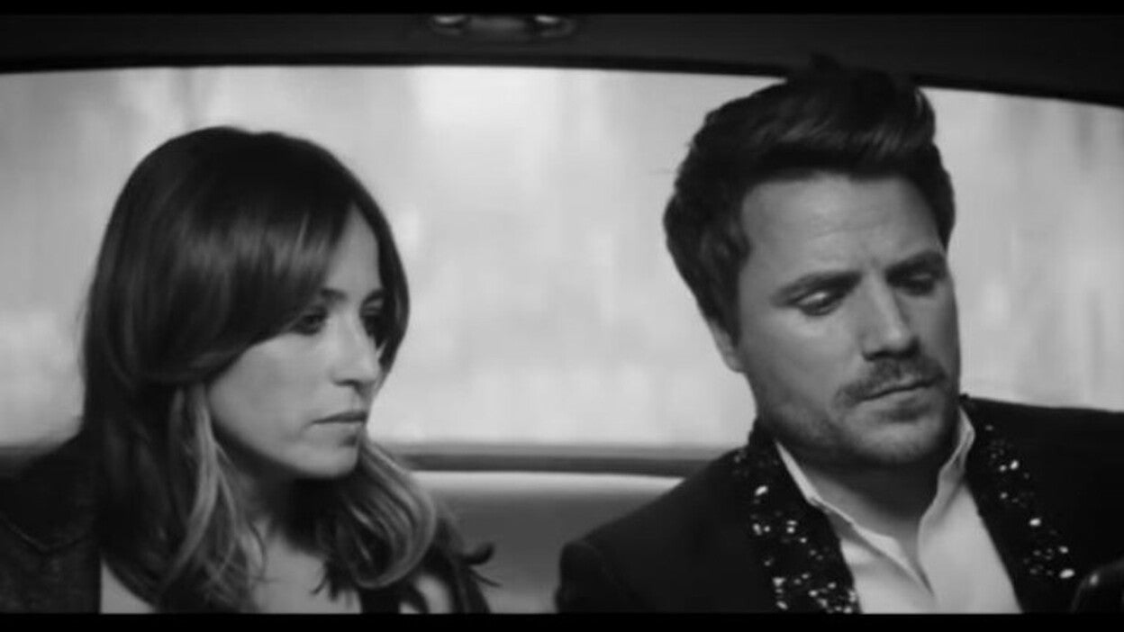 Dani Martín vuelve a sufrir por el amor de Marta Etura