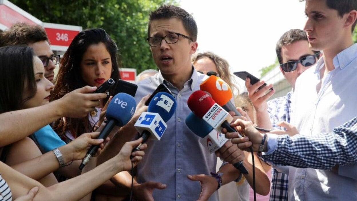 Errejón se muestra ambiguo ante el referéndum