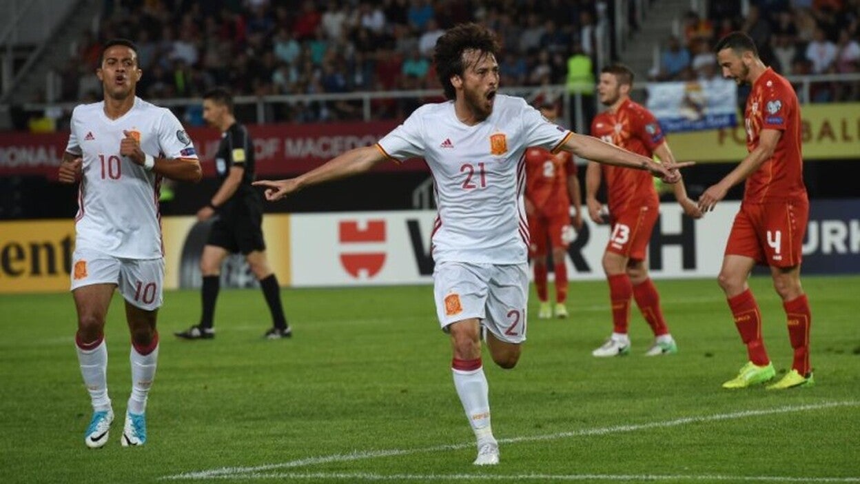Una relajada España vence por la mínima a Macedonia