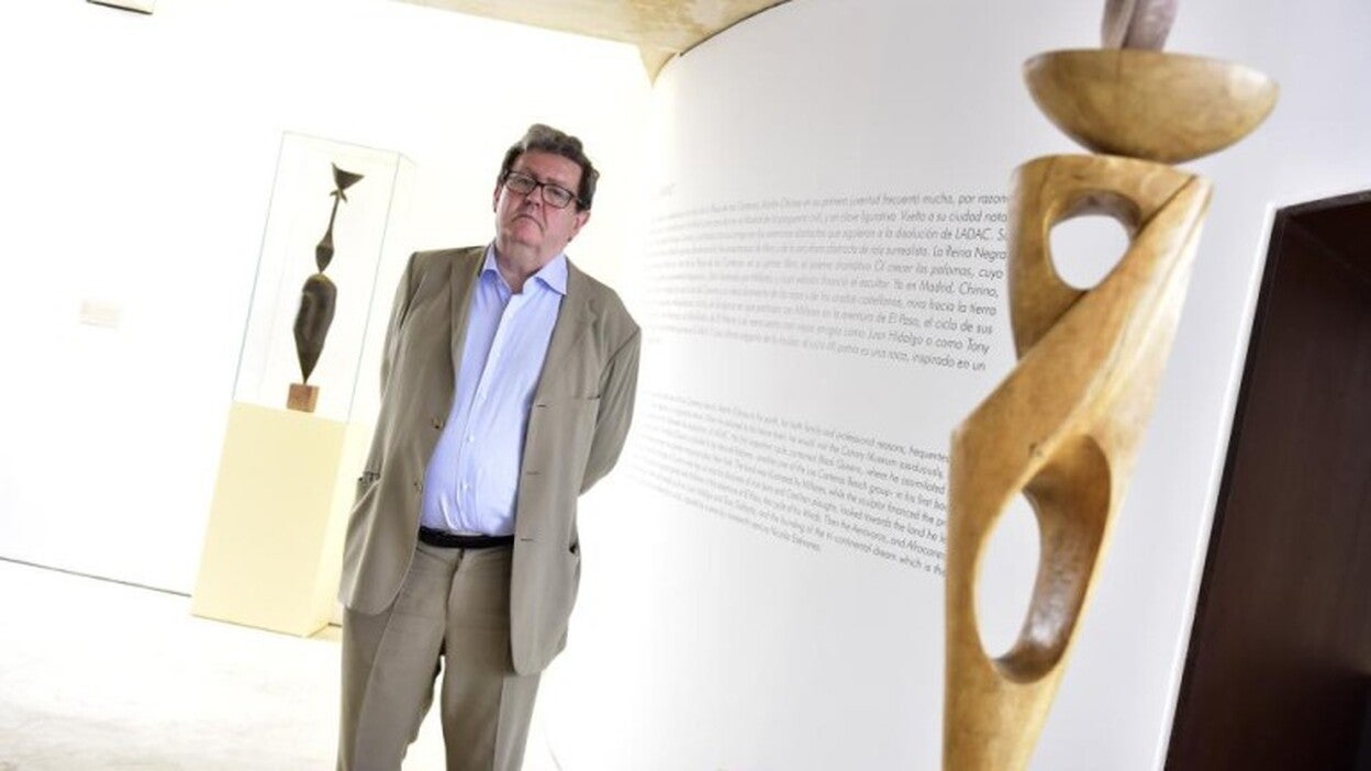 Juan Manuel Bonet: «Domínguez fue el primero en llevar lo prehispánico al arte»