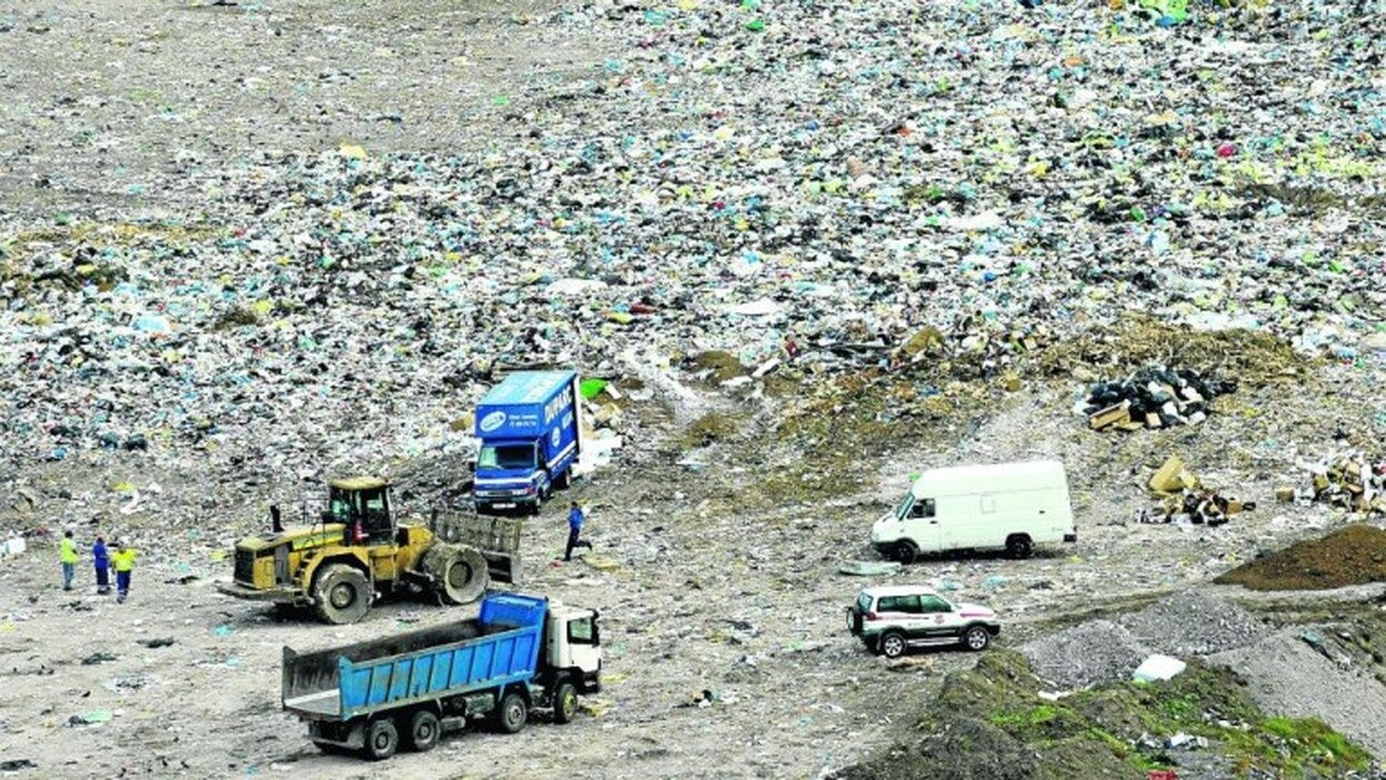 La edil Medina, investigada por la gestión del vertedero