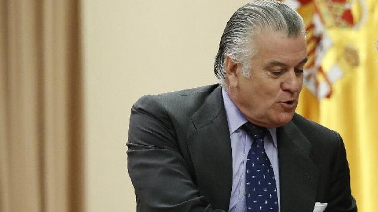 Bárcenas movió 10 millones de sus cuentas al verse investigado