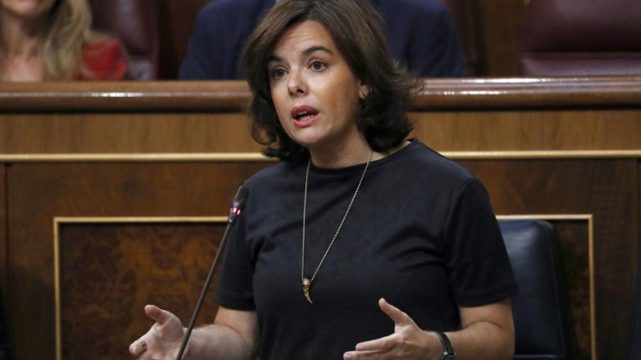 España se compromete a reubicar a 500 refugiados al mes