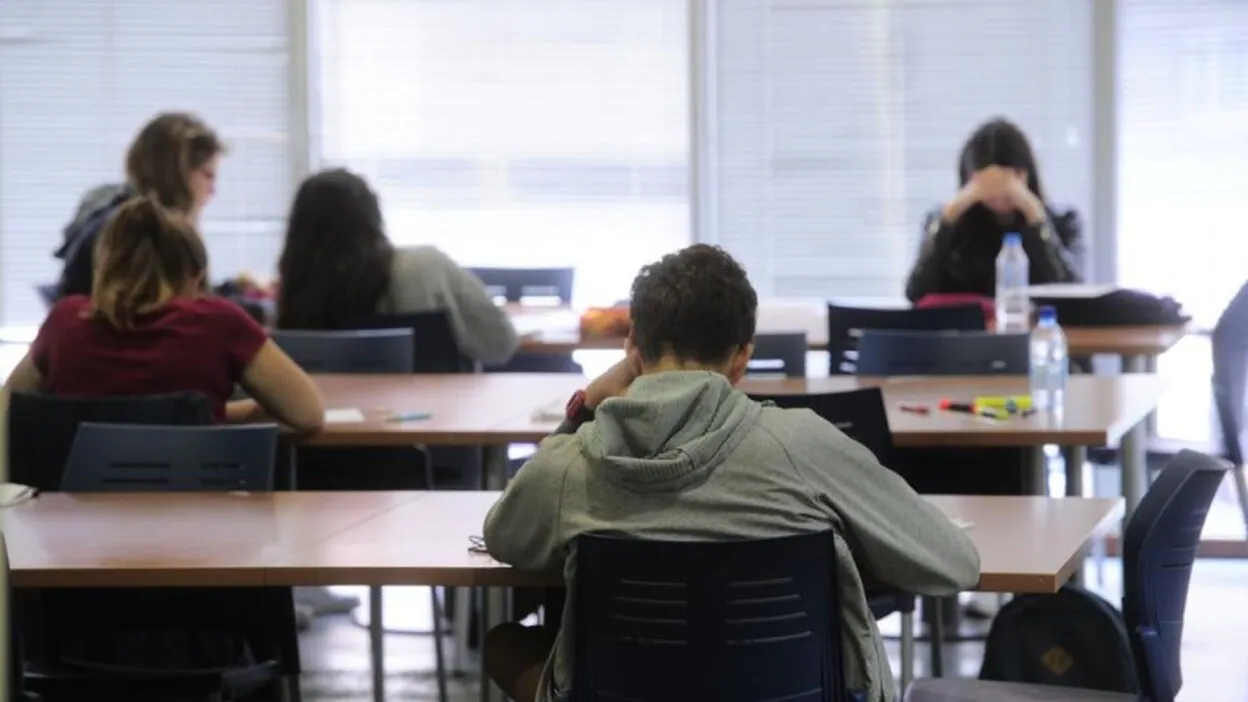 200.000 euros para los estudiantes de islas no capitalinas