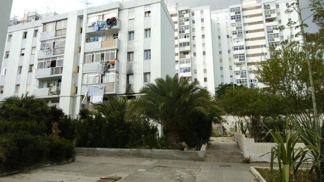 Pelea con su novia y pega varios tiros en la Vega de San José