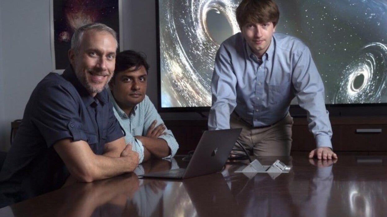 La Vía Láctea contiene hasta 100 millones de agujeros negros