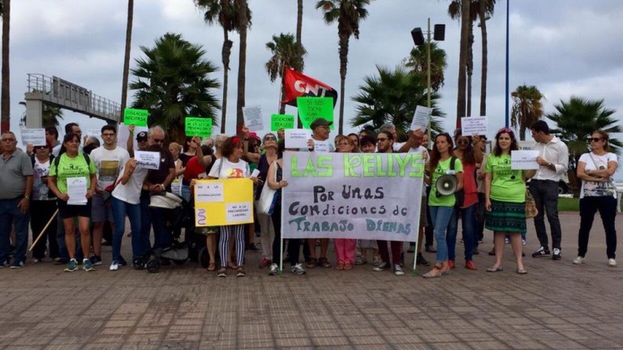 Las ‘kellys’ vuelven a denunciar su precariedad