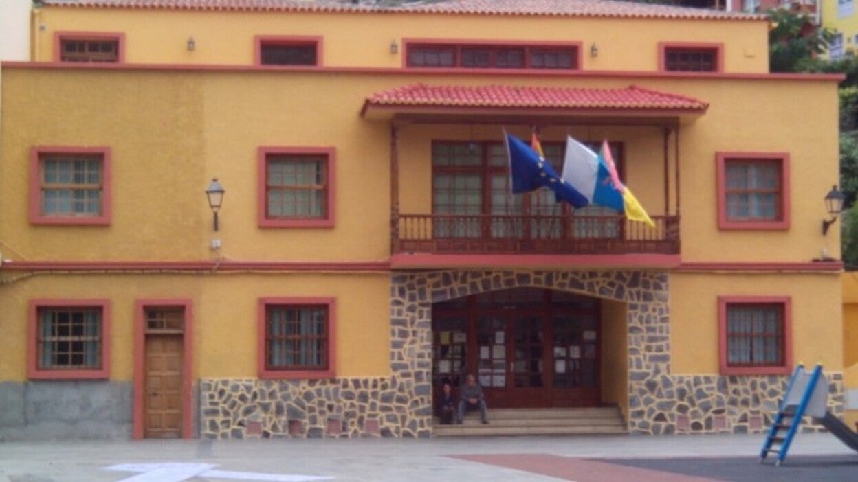 Suscriben convenio para financiar el CEO de Vallehermoso