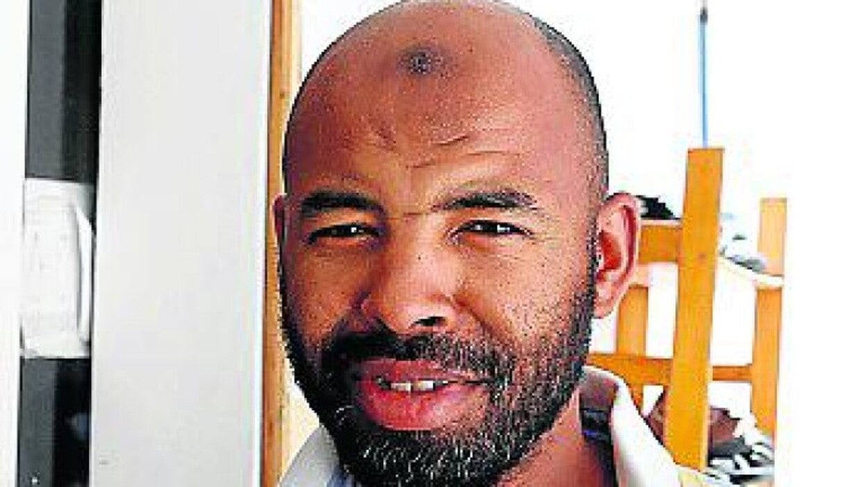 «La humanidad está siempre por encima de cualquier religión»