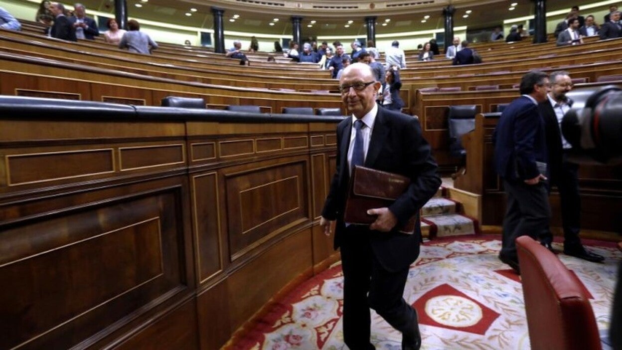 Montoro explicará en el Congreso las medidas de control del FLA